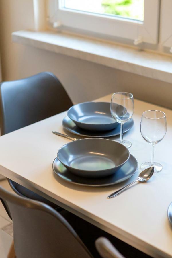 Apartamenty Park Zdrojowy By Renters ชวีโนวิชแจ ภายนอก รูปภาพ