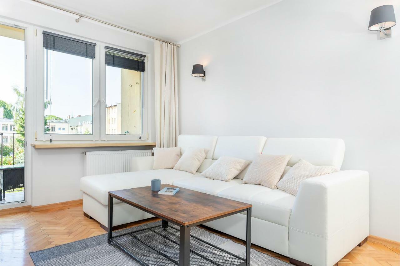 Apartamenty Park Zdrojowy By Renters ชวีโนวิชแจ ภายนอก รูปภาพ